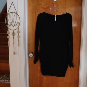 Basic Black Long Sleeve Top